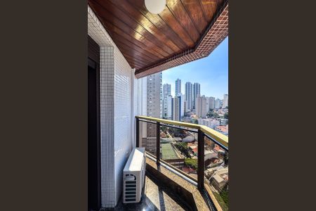 Apartamento à venda com 160m², 3 quartos e 2 vagasVaranda da Suíte 1