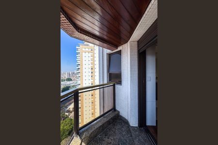 Apartamento à venda com 160m², 3 quartos e 2 vagasVaranda da Suíte 1