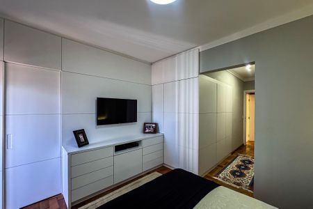 Apartamento à venda com 160m², 3 quartos e 2 vagasSuíte 1