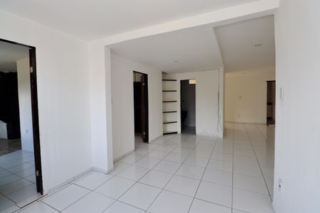 Casa de condomínio para alugar com 40m², 2 quartos e sem vagaSala de estar