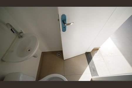 Apartamento à venda com 77m², 2 quartos e 1 vagaBanheiro de Serviço