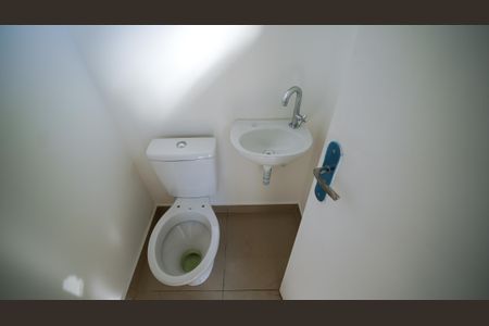 Apartamento à venda com 77m², 2 quartos e 1 vagaBanheiro de Serviço