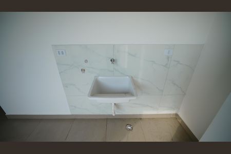 Apartamento à venda com 77m², 2 quartos e 1 vagaÁrea de Serviço