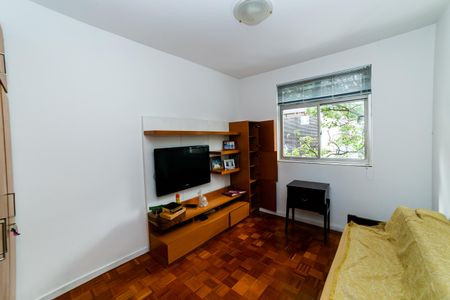Apartamento para alugar com 180m², 4 quartos e 2 vagas Apartamento para alugar com 180m², 4 quartos e 2 vagasQuarto 1