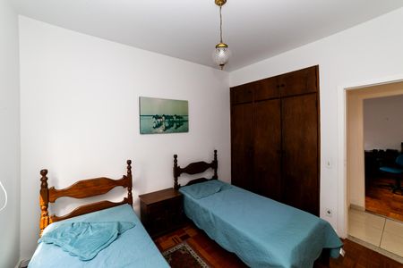 Apartamento para alugar com 180m², 4 quartos e 2 vagas Apartamento para alugar com 180m², 4 quartos e 2 vagasQuarto 3