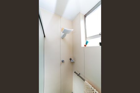 Apartamento para alugar com 180m², 4 quartos e 2 vagas Apartamento para alugar com 180m², 4 quartos e 2 vagasBanheiro Social