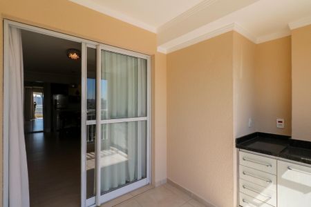 Apartamento à venda com 68m², 2 quartos e 1 vagaVaranda