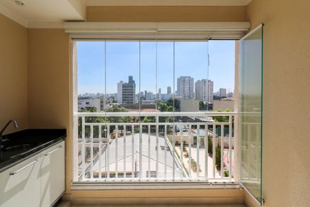 Apartamento à venda com 68m², 2 quartos e 1 vagaVaranda