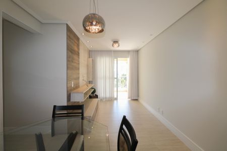 Apartamento à venda com 68m², 2 quartos e 1 vagaSala