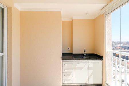 Apartamento à venda com 68m², 2 quartos e 1 vagaVaranda