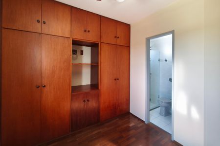 Apartamento para alugar com 69m², 2 quartos e 1 vagaQuarto Suíte