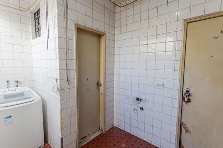 Apartamento à venda com 110m², 3 quartos e 1 vagaÁrea de Serviço