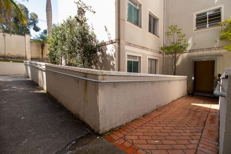 Apartamento para alugar com 45m², 2 quartos e 2 vagasEntrada