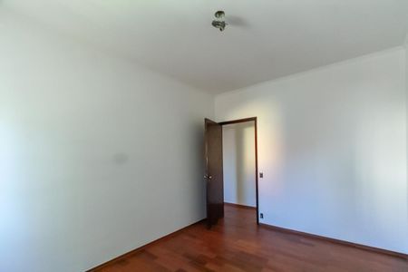 Apartamento à venda com 70m², 2 quartos e 1 vagaQuarto 2