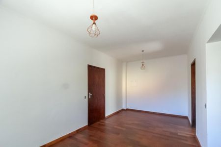 Apartamento à venda com 70m², 2 quartos e 1 vagaSala