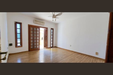 Quarto 2 de casa para alugar com 3 quartos, 199m² em Cristo Redentor, Porto Alegre
