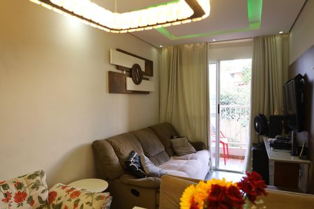 Sala de apartamento para alugar com 2 quartos, 50m² em Parque Savoi City, São Paulo
