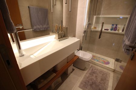 Apartamento à venda com 89m², 3 quartos e 1 vagaBanheiro Social