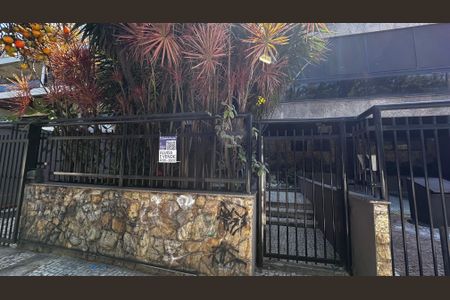 Apartamento à venda com 208m², 3 quartos e 2 vagasFachada