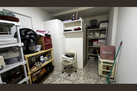Apartamento à venda com 208m², 3 quartos e 2 vagasQuarto de Serviço