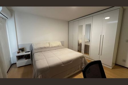 Apartamento à venda com 208m², 3 quartos e 2 vagasQuarto 1