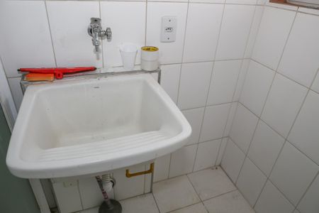 Apartamento à venda com 50m², 2 quartos e 2 vagas Apartamento à venda com 50m², 2 quartos e 2 vagasCozinha e Área de Serviço