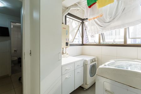 Apartamento à venda com 131m², 3 quartos e 2 vagasÁrea de Serviço