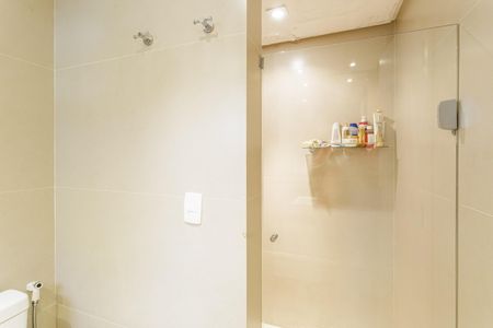 Apartamento à venda com 131m², 3 quartos e 2 vagasBanheiro da Suíte 2