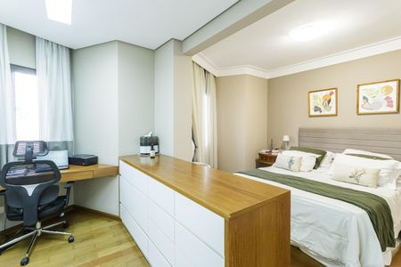 Apartamento à venda com 131m², 3 quartos e 2 vagasSuíte 2