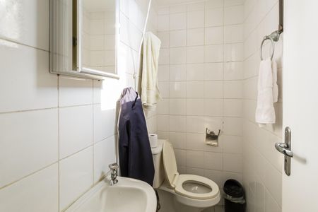 Apartamento à venda com 131m², 3 quartos e 2 vagasBanheiro de serviço