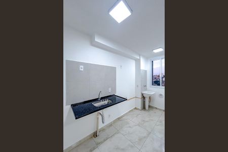 Apartamento para alugar com 39m², 2 quartos e 1 vagaCozinha e Área de Serviço