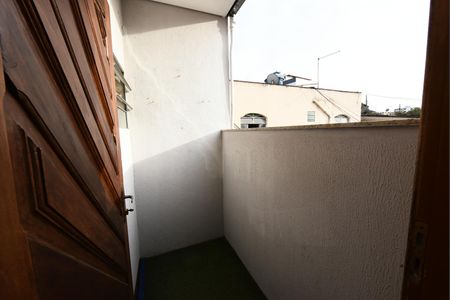 Casa à venda com 106m², 5 quartos e 6 vagas Casa à venda com 106m², 5 quartos e 6 vagasVaranda da Suite