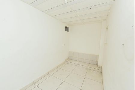 Casa à venda com 106m², 5 quartos e 6 vagas Casa à venda com 106m², 5 quartos e 6 vagasQuarto 4