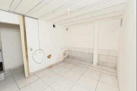 Casa à venda com 106m², 5 quartos e 6 vagas Casa à venda com 106m², 5 quartos e 6 vagasQuarto 3