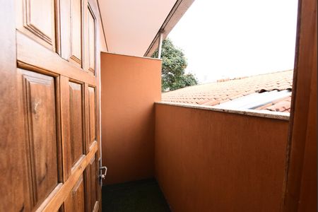 Casa à venda com 106m², 5 quartos e 6 vagas Casa à venda com 106m², 5 quartos e 6 vagasVaranda Quarto 1