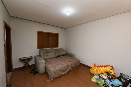 Sala de casa à venda com 5 quartos, 106m² em Eldorado, Contagem