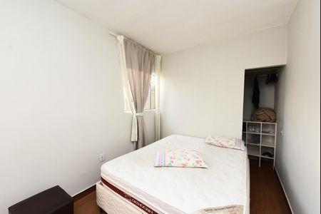 Casa à venda com 106m², 5 quartos e 6 vagas Casa à venda com 106m², 5 quartos e 6 vagasSuíte