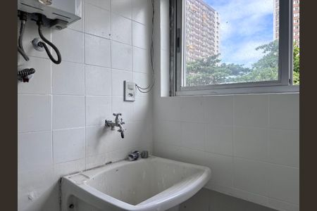 Apartamento para alugar com 63m², 2 quartos e 1 vagaCozinha e Área de Serviço