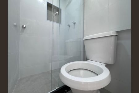 Apartamento para alugar com 63m², 2 quartos e 1 vagaSuite - banheiro