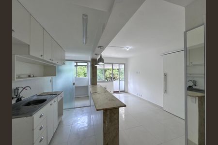Apartamento para alugar com 63m², 2 quartos e 1 vagaCozinha e Área de Serviço