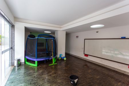 Apartamento para alugar com 83m², 2 quartos e 2 vagasÁrea comum - Brinquedoteca