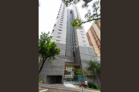 Apartamento para alugar com 83m², 2 quartos e 2 vagasFachada