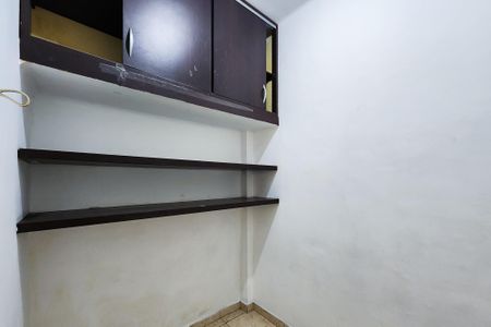 Apartamento à venda com 70m², 2 quartos e sem vagaQuarto de Serviço 