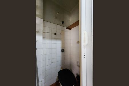 Apartamento à venda com 70m², 2 quartos e sem vagaBanheiro de Serviço 