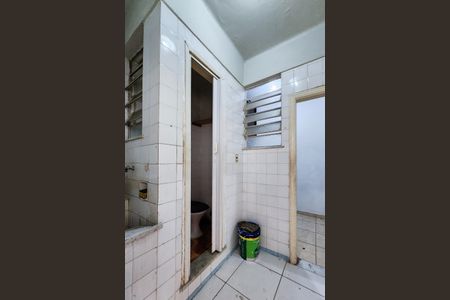 Apartamento à venda com 70m², 2 quartos e sem vagaÁrea de Serviço 