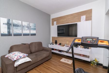 Sala de casa à venda com 2 quartos, 136m² em Jardim Penha, São Paulo