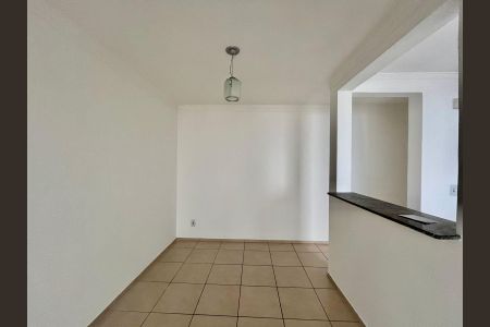 Sala de apartamento à venda com 3 quartos, 56m² em Jardim Nova Europa, Campinas