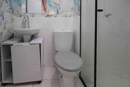 Apartamento para alugar com 40m², 2 quartos e sem vaga Apartamento para alugar com 40m², 2 quartos e sem vagaBanherio