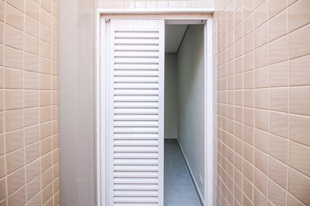 Apartamento para alugar com 49m², 2 quartos e sem vagaQuarto 1 - Varanda
