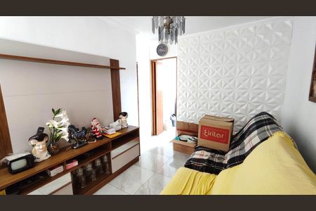 Sala de apartamento para alugar com 2 quartos, 50m² em Parque Sao Francisco, Ferraz de Vasconcelos